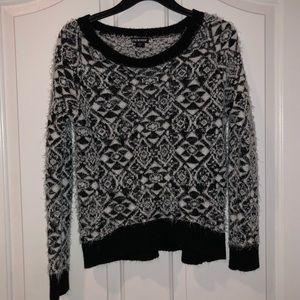 Black and White Crew Neck Sweater | Joe Boxer